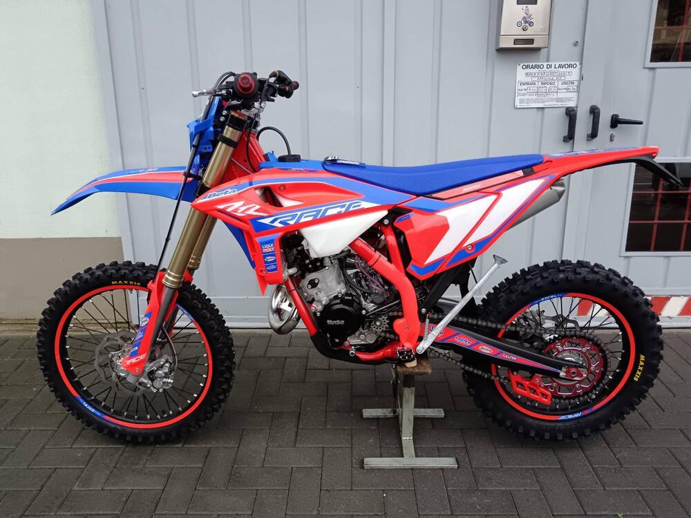 Betamotor RR 125 2T Enduro Race (2025) (2)