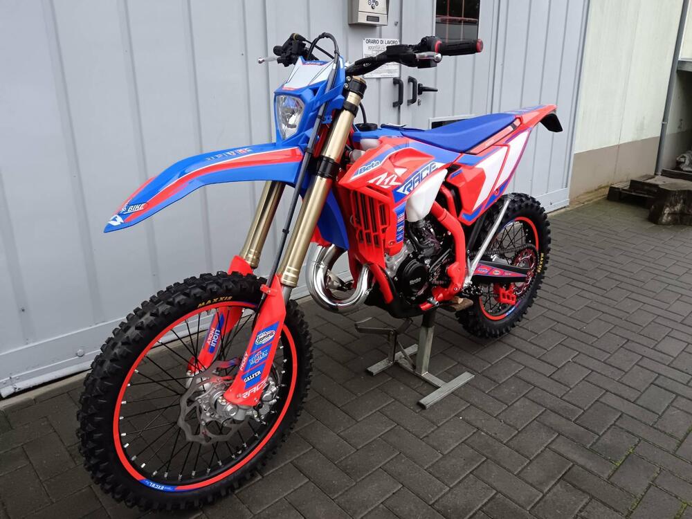 Betamotor RR 125 2T Enduro Race (2025) (4)