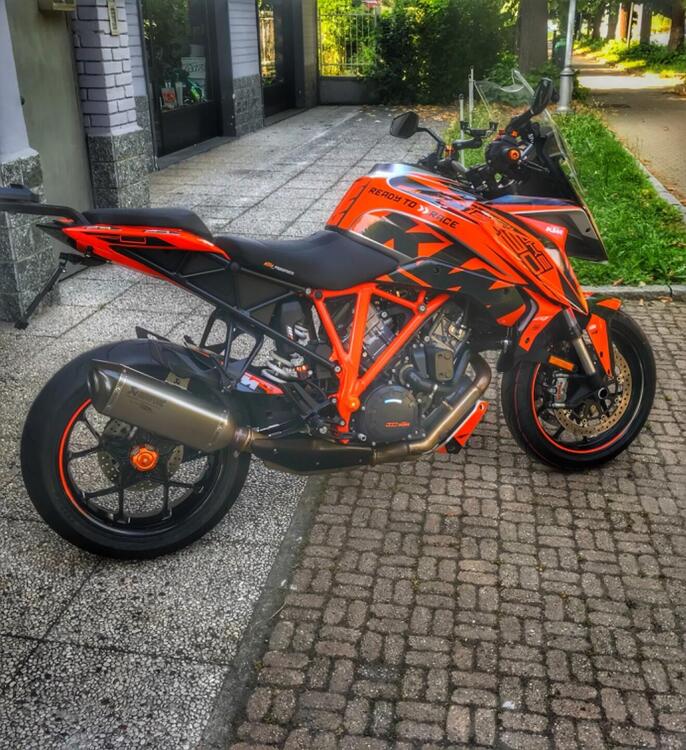 KTM 1290 Super Duke GT ABS (2016 - 18)