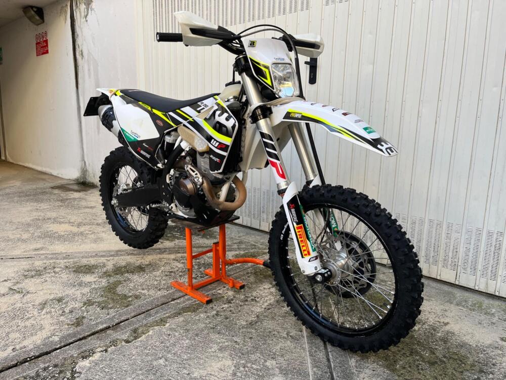 Husqvarna FE 250 (2018) (2)