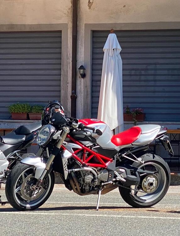 MV Agusta Brutale 910 S (2005 - 11)