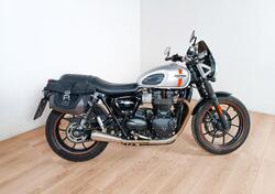 Triumph Street Twin 900 (2017 - 18) usata