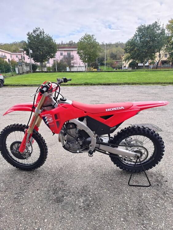 Honda CRF 450 R (2025) (2)