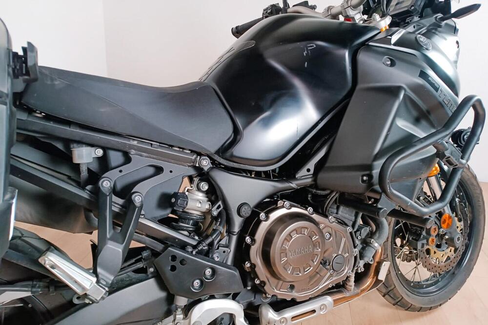 Yamaha XT1200Z Super Ténéré First Edition (2010 - 11) (4)