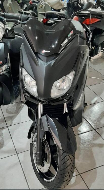 Yamaha X-Max 250 (2010 - 13) (2)