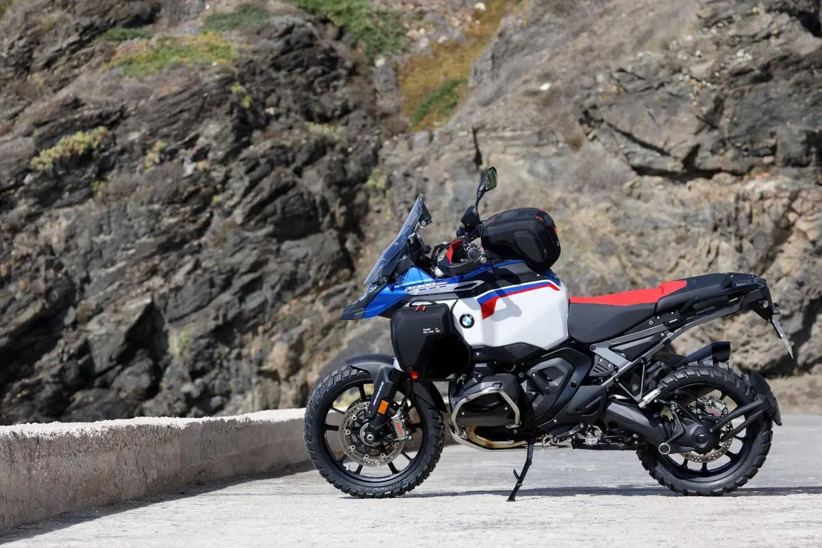 BMW R 1300 GS Adventure, il nostro TEST: la globe-trotter definitiva? [VIDEO e GALLERY] (5)