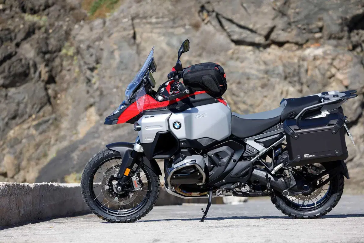 BMW R 1300 GS Adventure, il nostro TEST: la globe-trotter definitiva? [VIDEO e GALLERY] (15)