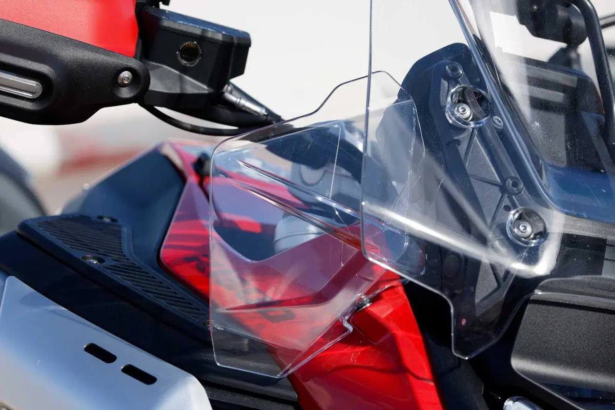 BMW R 1300 GS Adventure, il nostro TEST: la globe-trotter definitiva? [VIDEO e GALLERY] (4)