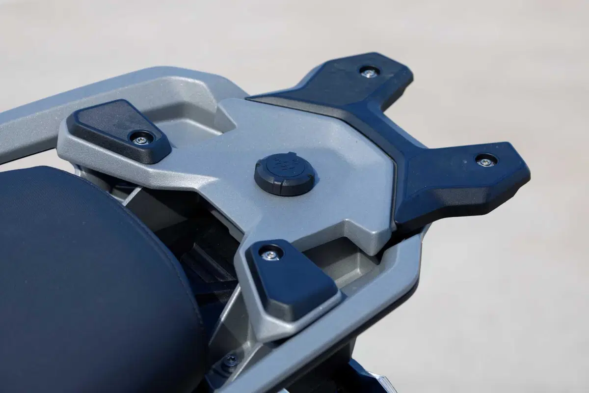 BMW R 1300 GS Adventure, il nostro TEST: la globe-trotter definitiva? [VIDEO e GALLERY] (9)