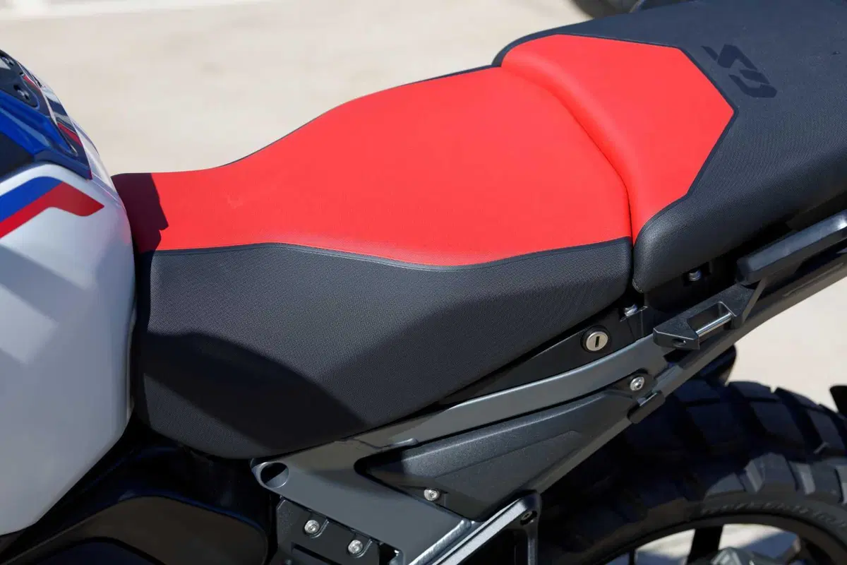 BMW R 1300 GS Adventure, il nostro TEST: la globe-trotter definitiva? [VIDEO e GALLERY] (14)