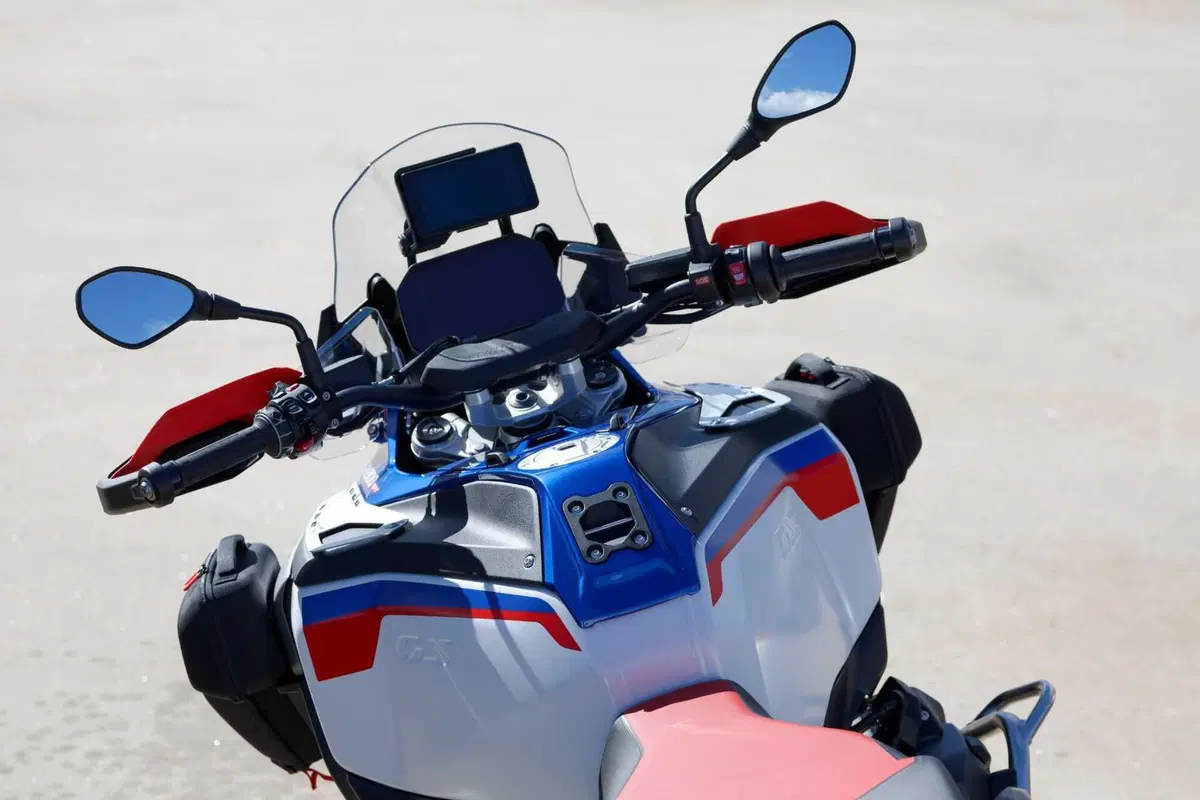 BMW R 1300 GS Adventure, il nostro TEST: la globe-trotter definitiva? [VIDEO e GALLERY] (20)