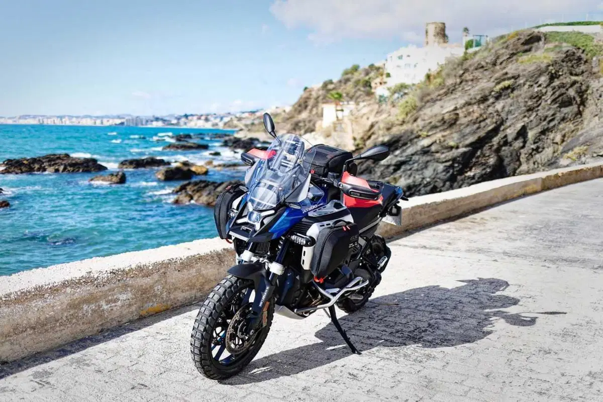 BMW R 1300 GS Adventure, il nostro TEST: la globe-trotter definitiva? [VIDEO e GALLERY] (4)