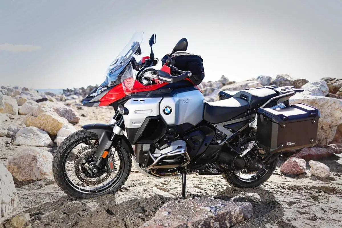 BMW R 1300 GS Adventure, il nostro TEST: la globe-trotter definitiva? [VIDEO e GALLERY] (6)