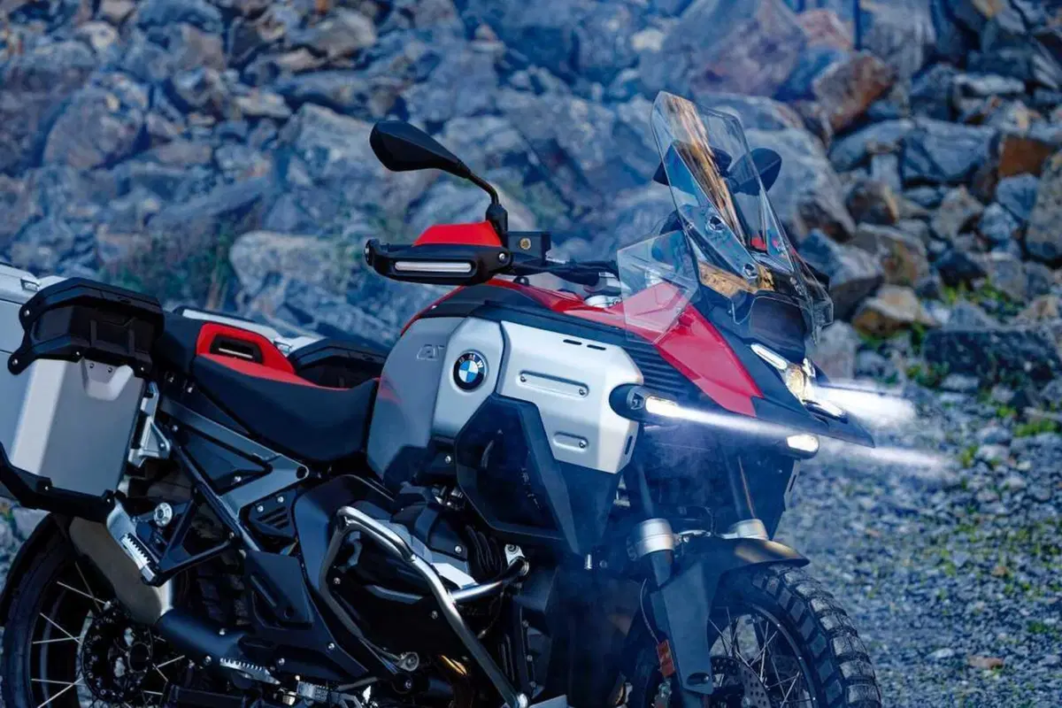 BMW R 1300 GS Adventure, il nostro TEST: la globe-trotter definitiva? [VIDEO e GALLERY] (13)
