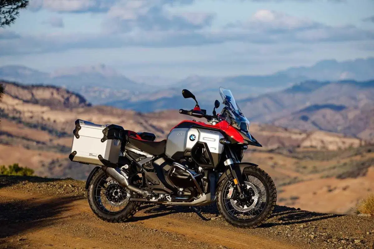 BMW R 1300 GS Adventure, il nostro TEST: la globe-trotter definitiva? [VIDEO e GALLERY] (18)