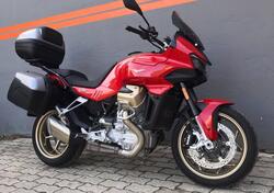 Moto Guzzi V100 Mandello (2023 - 24) usata