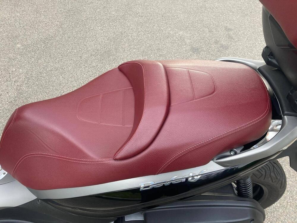 Piaggio Beverly 350 SportTouring ie (2011 - 15) (5)