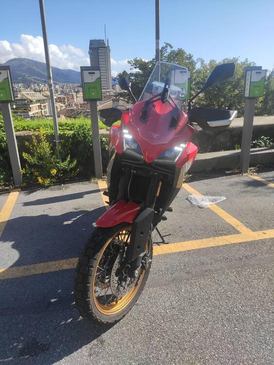 Moto Morini X-Cape 650 Gold Wheels Edition (2022 - 24) (5)