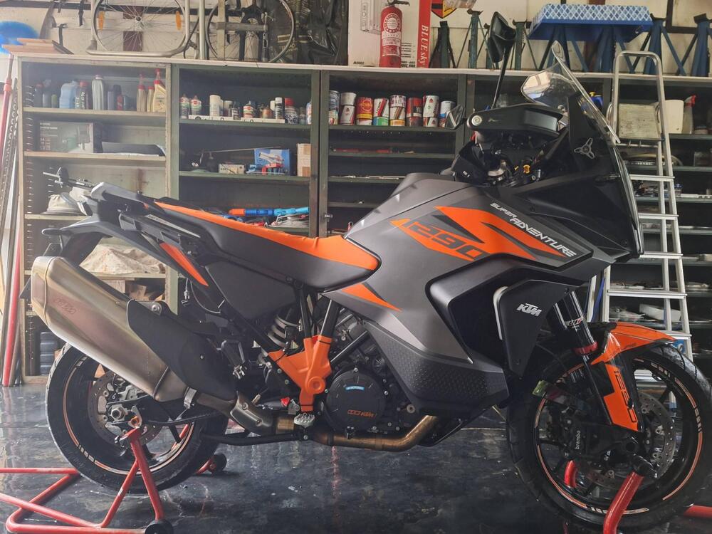 KTM 1290 Super Adventure S (2021) (3)