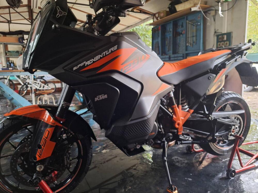 KTM 1290 Super Adventure S (2021) (5)