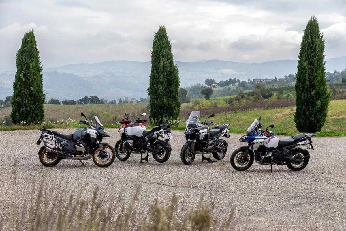 BMW R 1300 GS Adventure, il nostro TEST: la globe-trotter definitiva? [VIDEO e GALLERY] (2)