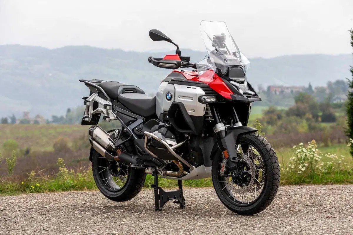 BMW R 1300 GS Adventure, il nostro TEST: la globe-trotter definitiva? [VIDEO e GALLERY] (4)