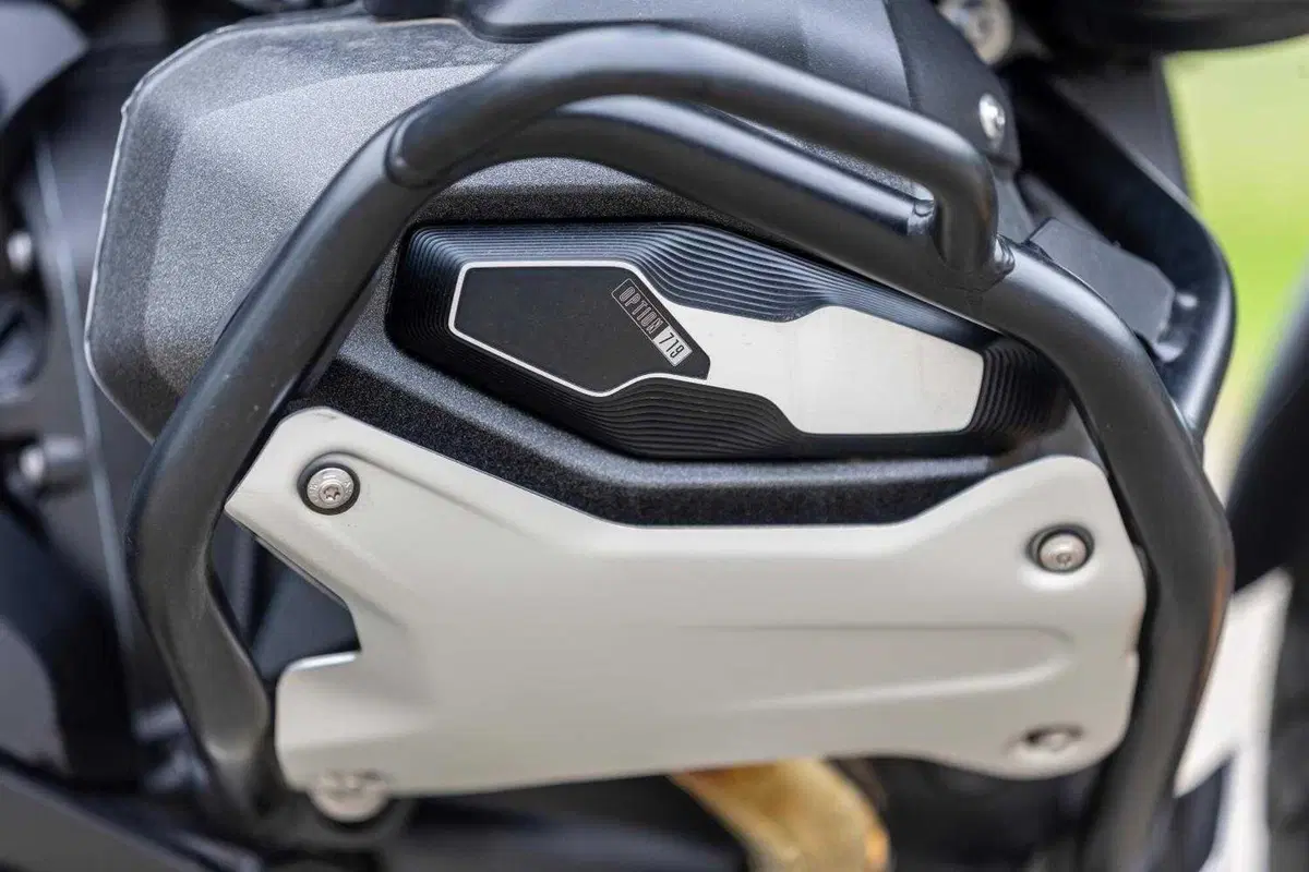 BMW R 1300 GS Adventure, il nostro TEST: la globe-trotter definitiva? [VIDEO e GALLERY] (14)