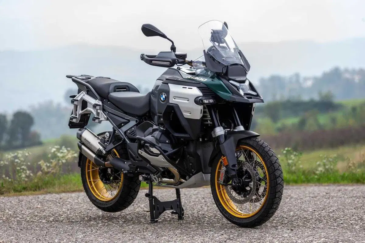 BMW R 1300 GS Adventure, il nostro TEST: la globe-trotter definitiva? [VIDEO e GALLERY] (16)