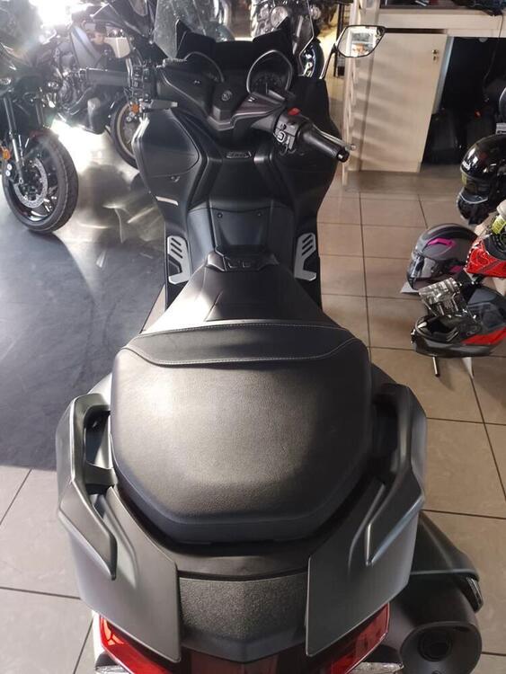 Yamaha T-Max 560 (2020 - 21) (5)