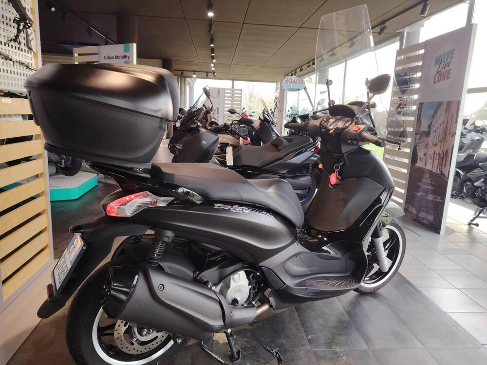 Piaggio Beverly 350 Police ABS-ASR (2018 - 20) (3)