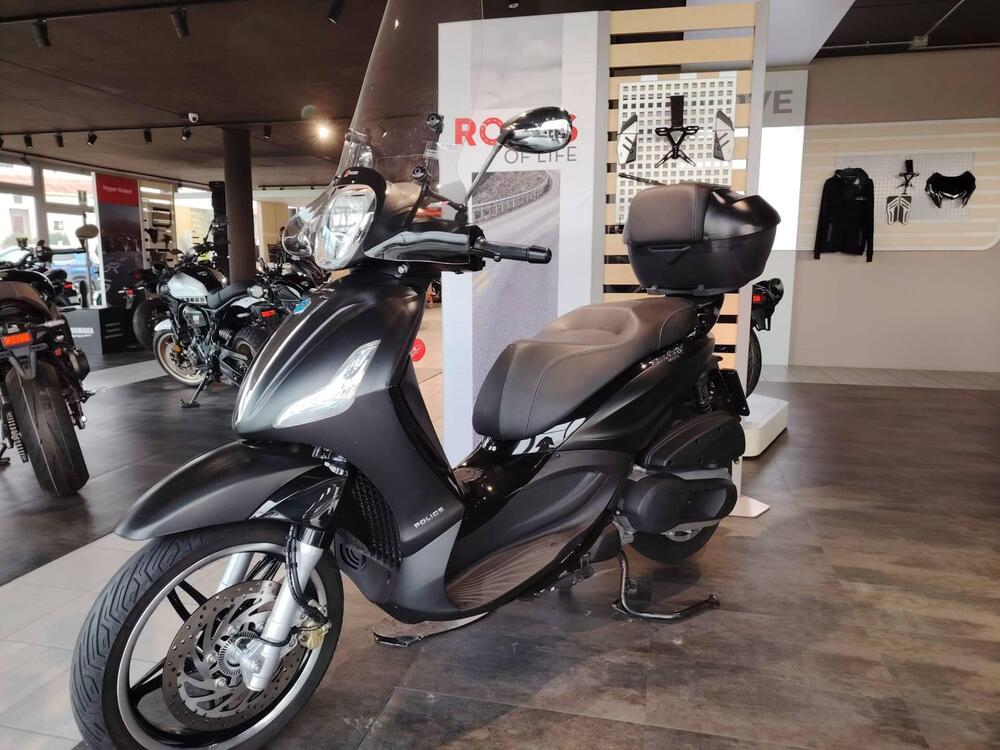 Piaggio Beverly 350 Police ABS-ASR (2018 - 20) (2)