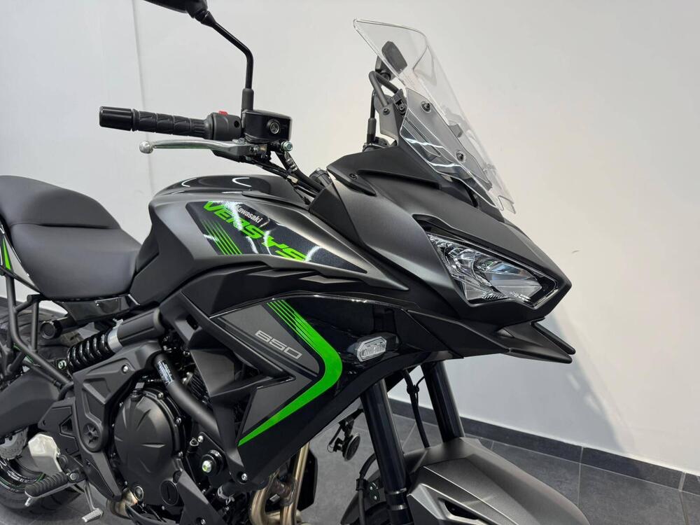 Kawasaki Versys 650 (2021 - 24) (5)