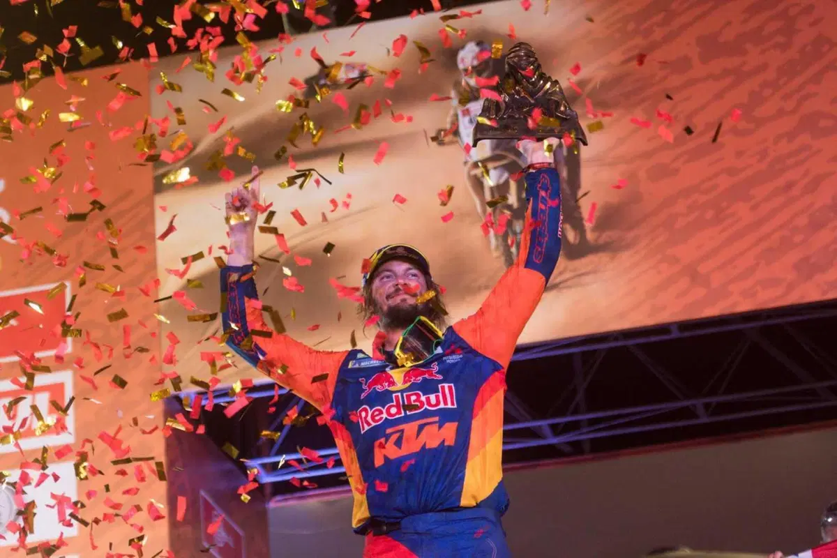 Dakar 2025. No, Toby Price e “Sundersam” non se ne staranno alla televisione in pantofole (11)