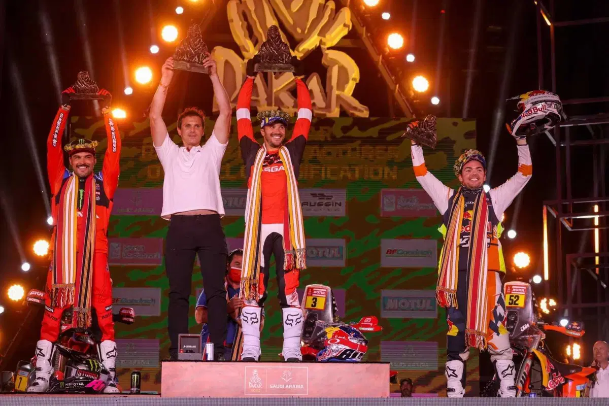 Dakar 2025. No, Toby Price e “Sundersam” non se ne staranno alla televisione in pantofole (15)