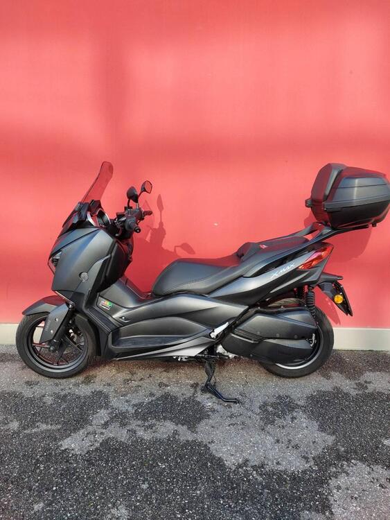 Yamaha X-Max 300 (2021 - 24) (3)