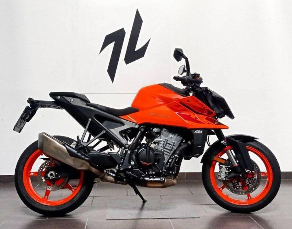 KTM 990 Duke (2024) (4)