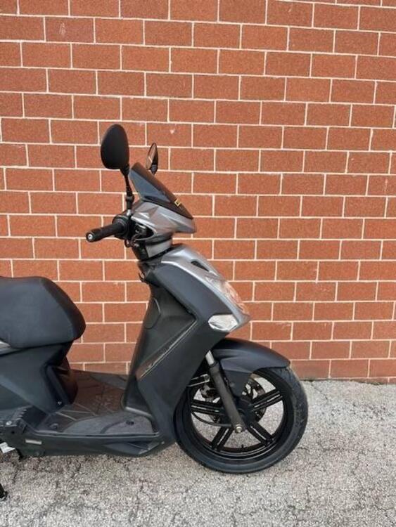 Kymco Agility 150 R16 (3)