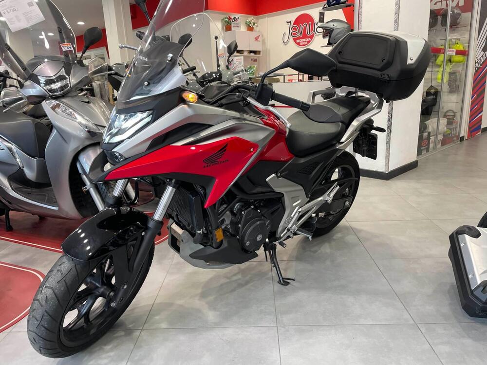 Honda NC 750 X Urban (2021 - 24) (2)