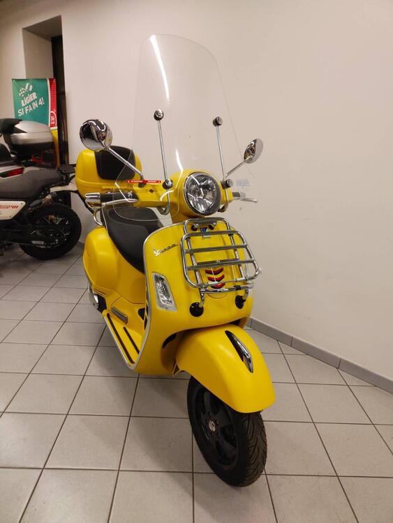 Vespa GTS 300 Super Sport (2017 - 19) (5)