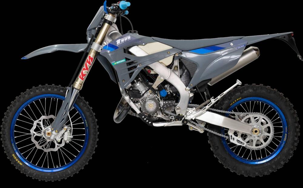 Tm Moto EN 125 ES Fi 2T (2025) (2)