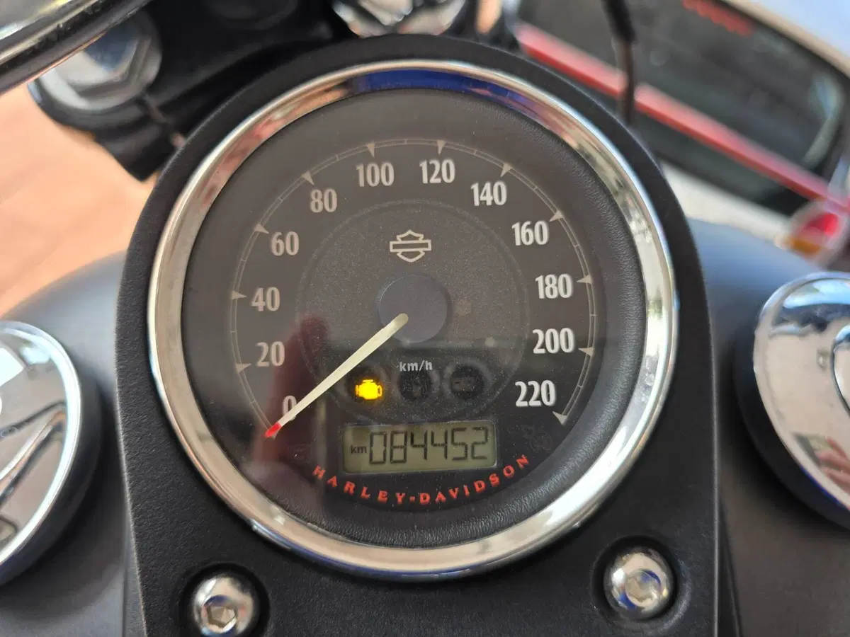Harley-Davidson 1690 Street Bob (2017) - FXDB (14)