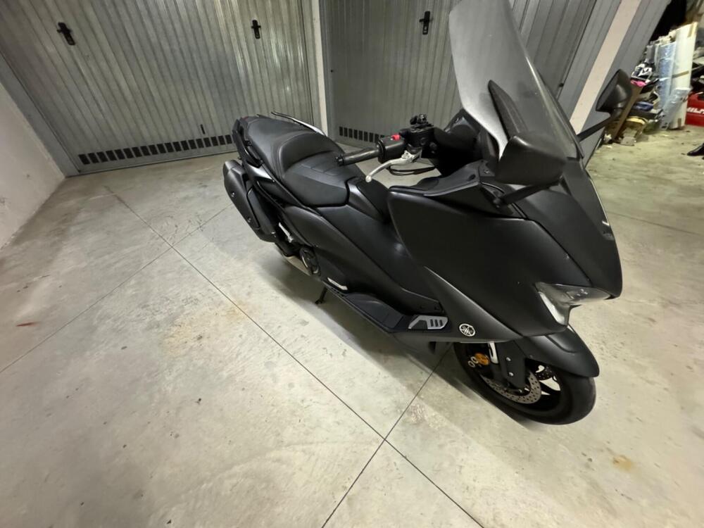 Yamaha T-Max 560 (2020 - 21) (4)