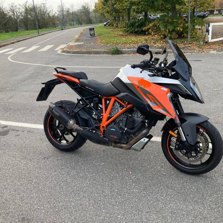 KTM 1290 Super Duke GT ABS (2016 - 18) (2)