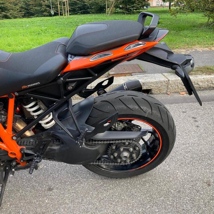 KTM 1290 Super Duke GT ABS (2016 - 18) (5)