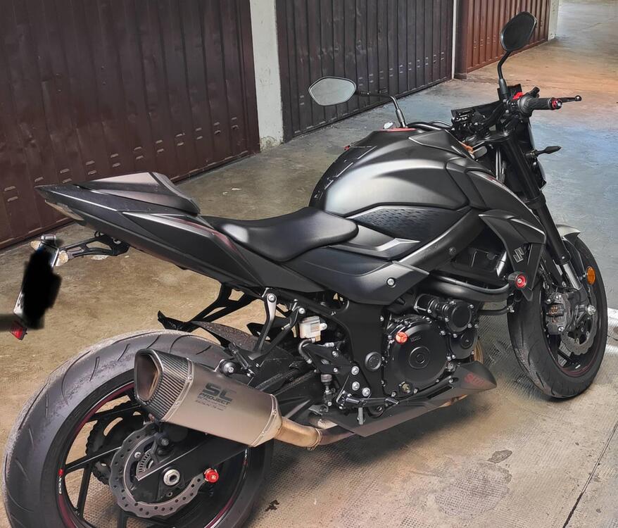 Suzuki GSX S 750 Yugen (2018 - 20) (2)