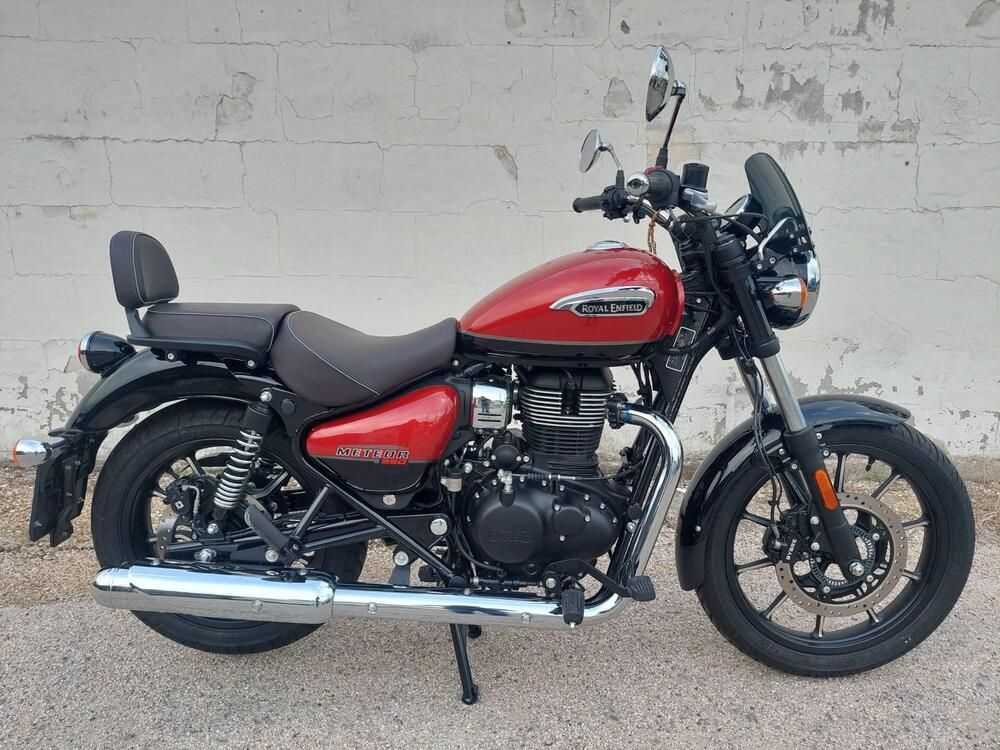 Royal Enfield Meteor 350 Supernova (2021 - 24)