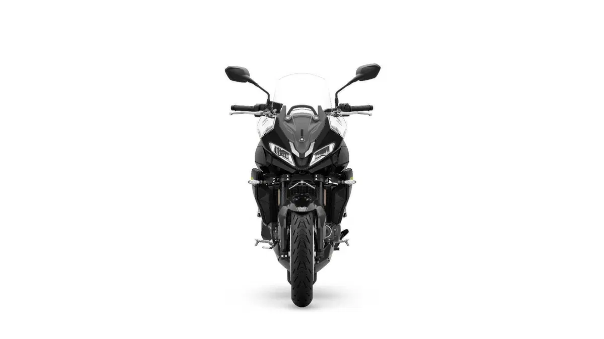 Nuova Triumph Tiger 800: nuovo motore, dotazione top. Ecco quanto costa e quando sarà in vendita (8)