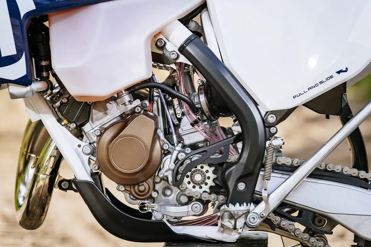 Husqvarna gamma Enduro TE-FE 2017 (12)