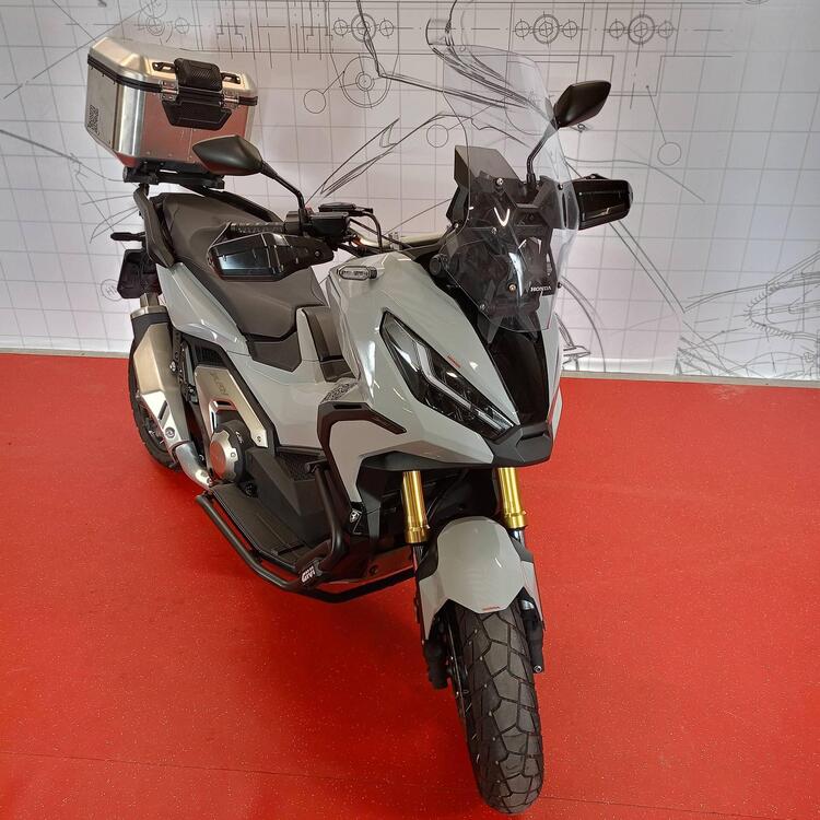 Honda X-ADV 750 DCT (2021 - 24) (4)