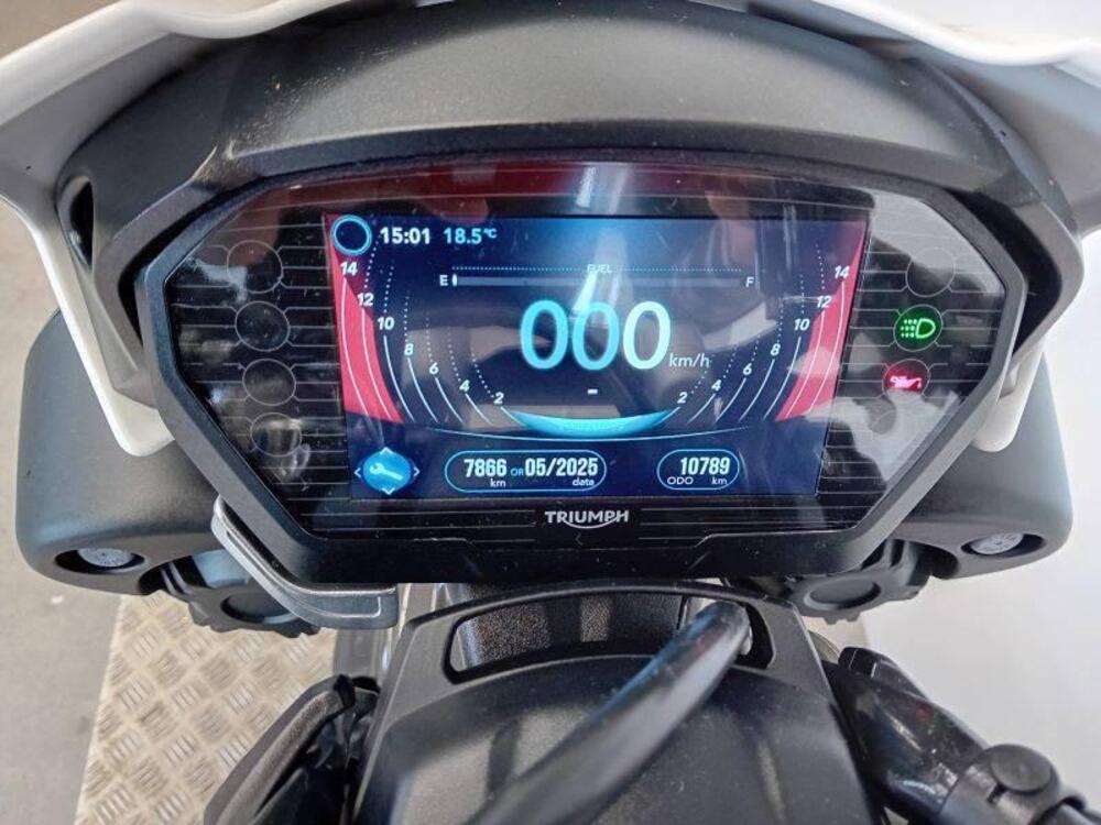 Triumph Speed Triple 1050 RS (2018 - 20) (3)